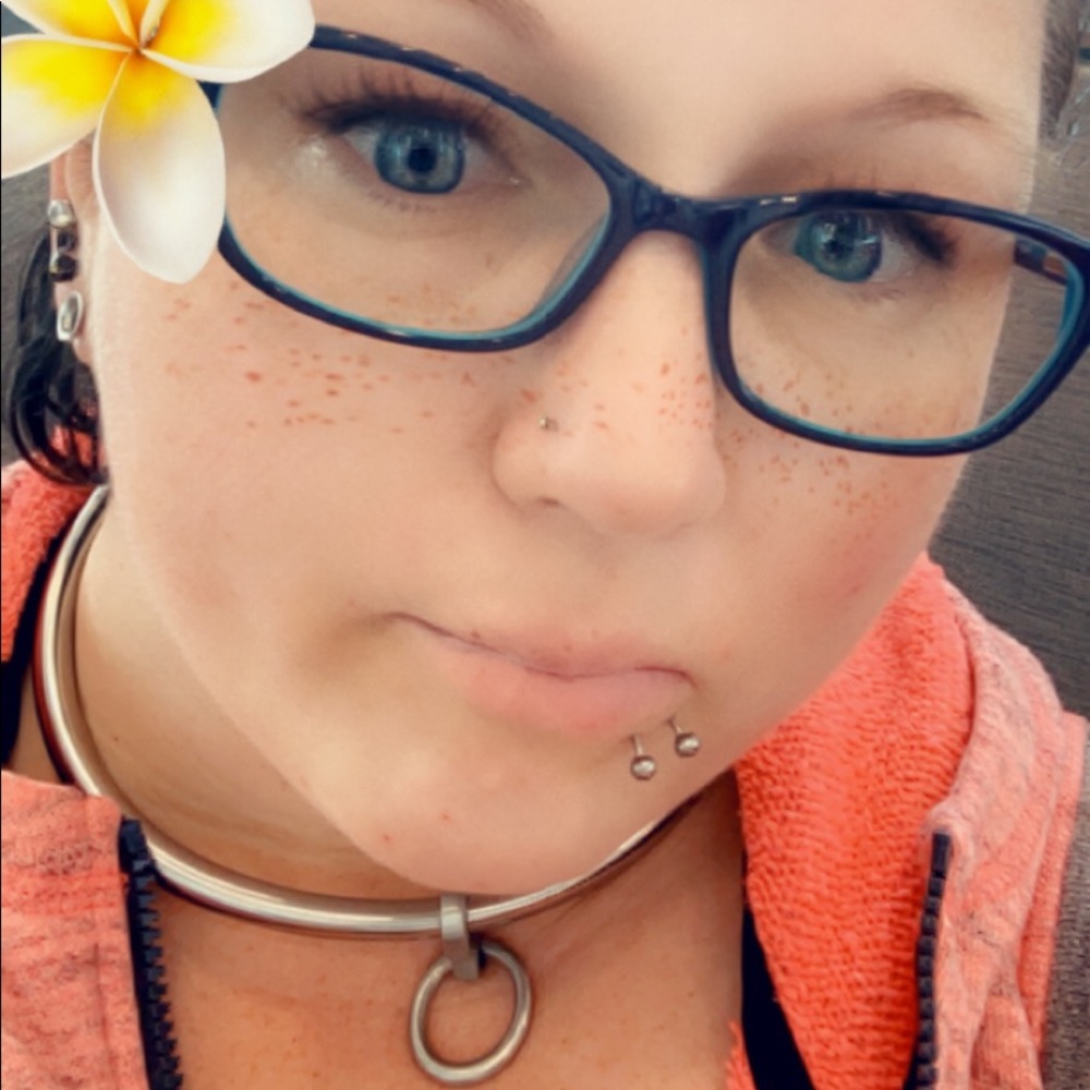 Meet your Posher, Lisa